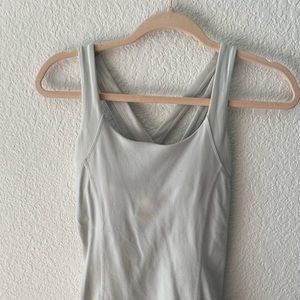 Lulu lemon tank